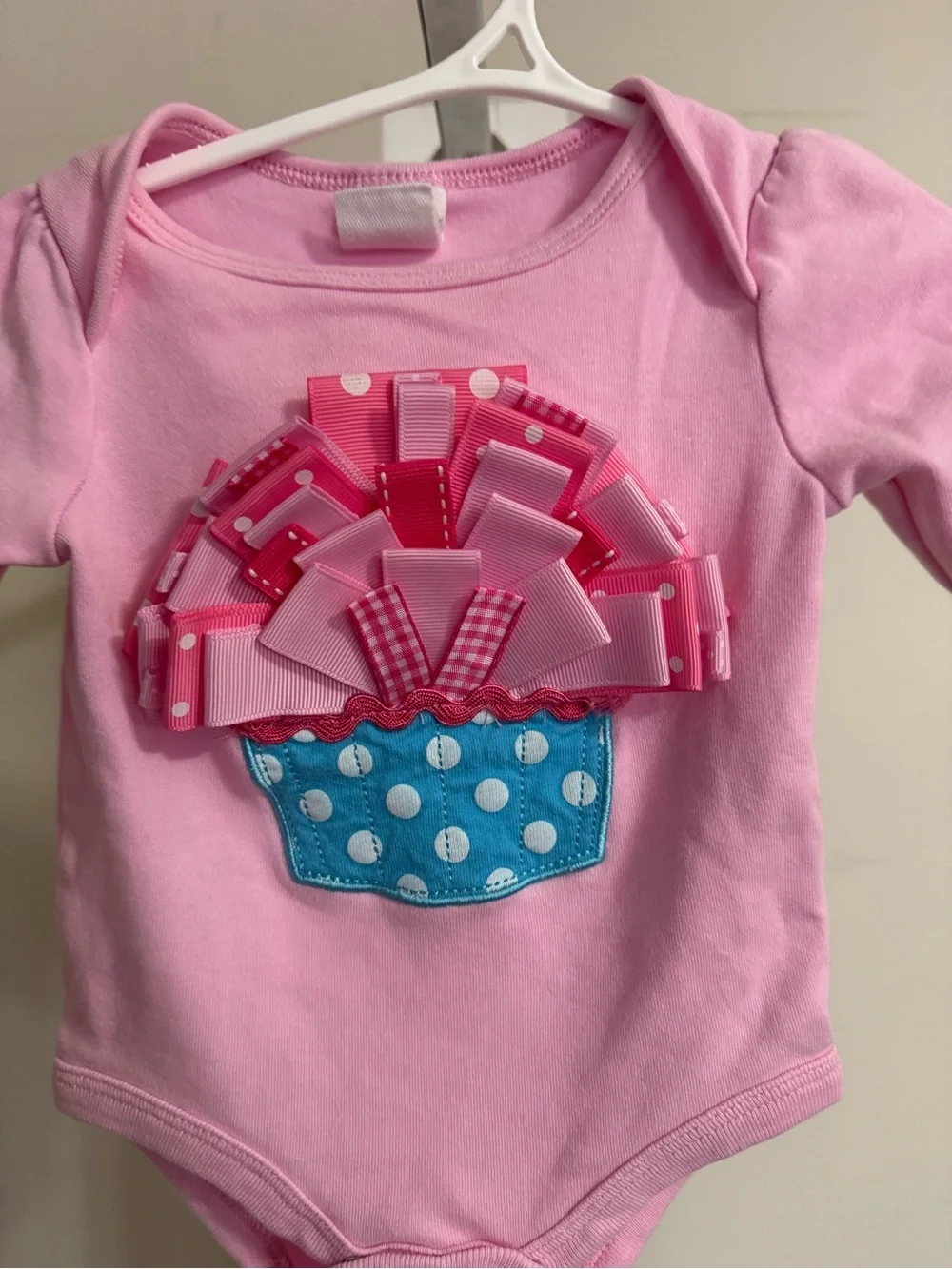 New Newborn Ribbon Cupcake Romper